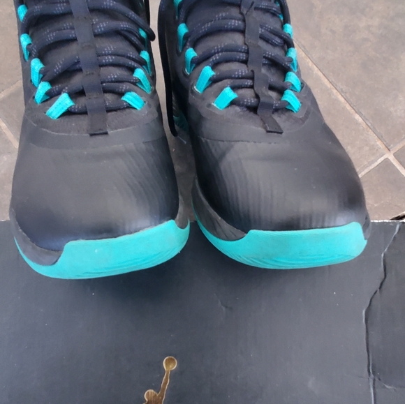 Jordan Ultra Fly 2 - Picture 6 of 9